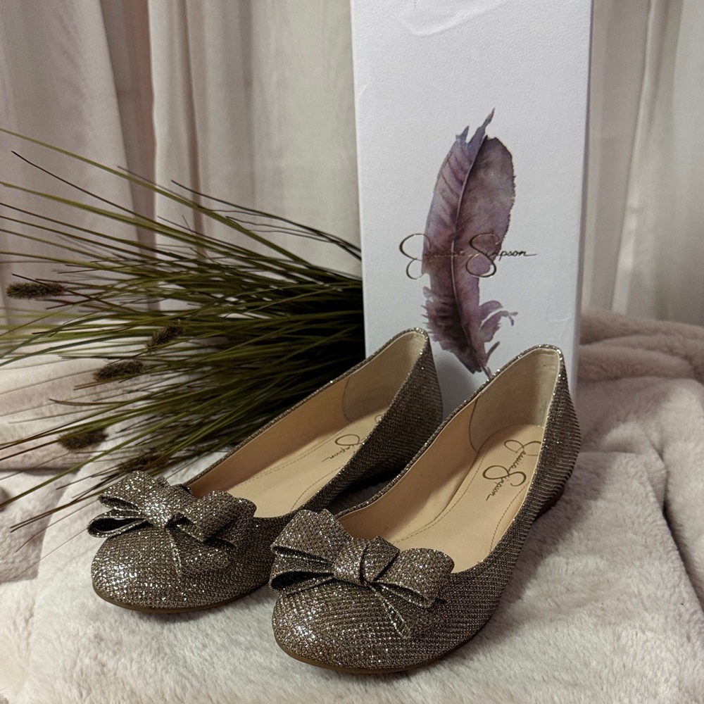 Jessica Simpson Mugara Women's Sparkling Bow Flats in Gold Sparkle Mesh